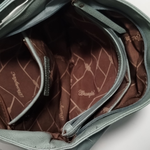 NWOT Wrangler Mint Green Hobo/Leather Shoulder Bag - Picture 3 of 10